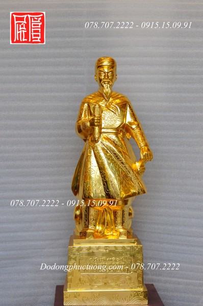 Tượng Trần Hưng Đạo cao 70cm thếp vàng 9999 - Quà tặng mạ vàng 24k