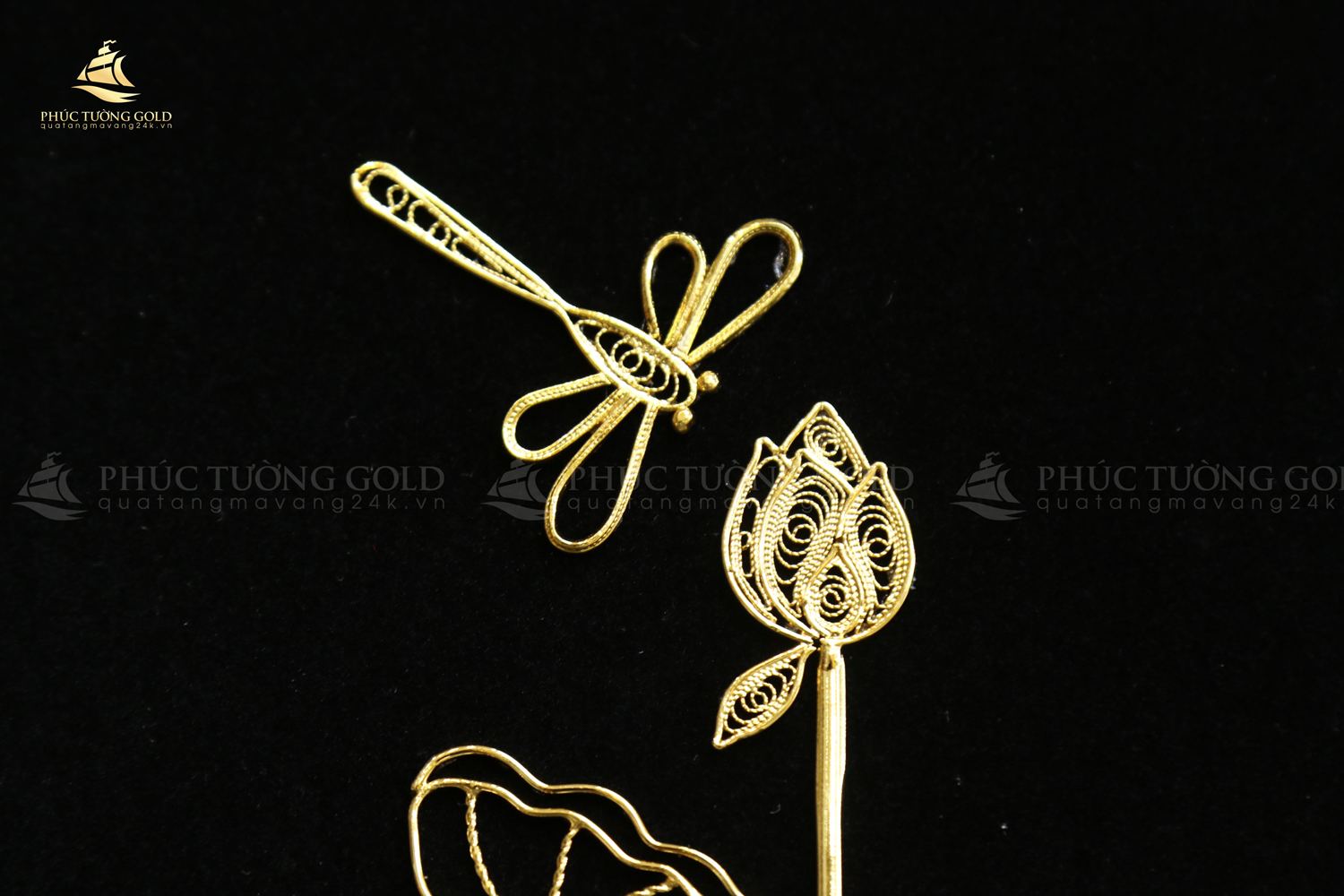 Tranh hoa sen mạ vàng mẫu mới - HS05 6