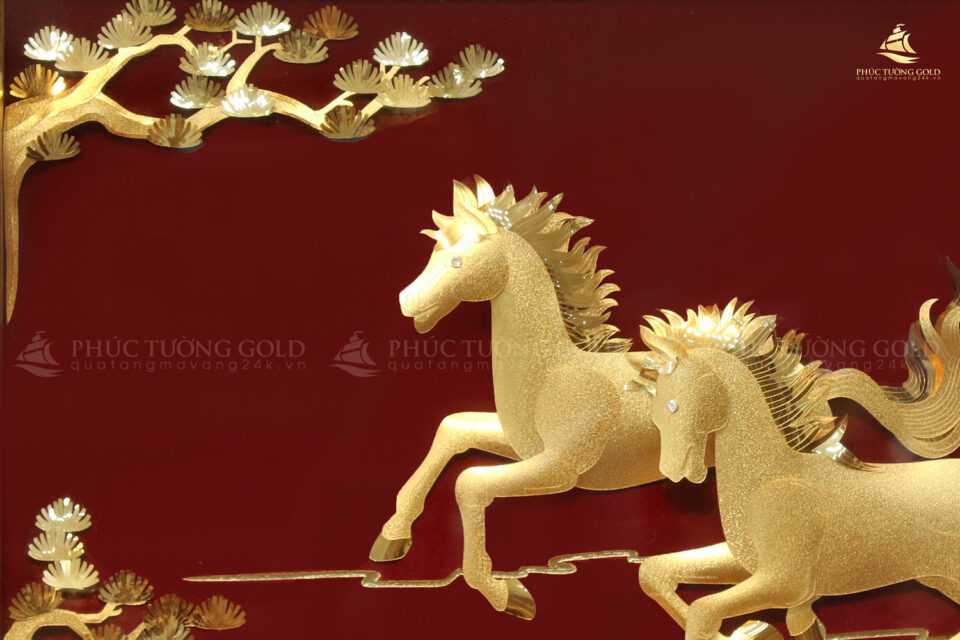 Bức tranh song mã (2 con ngựa) vàng lá 24k 6