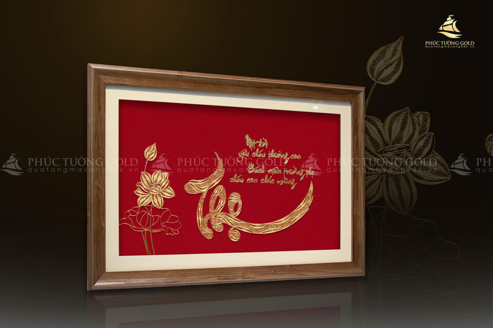 Tranh chữ "Thọ" hoa sen mạ vàng 24k - CT01